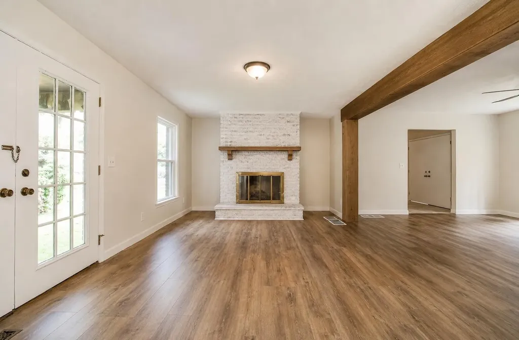 29 Kg Estates Road Louisa KY 41230