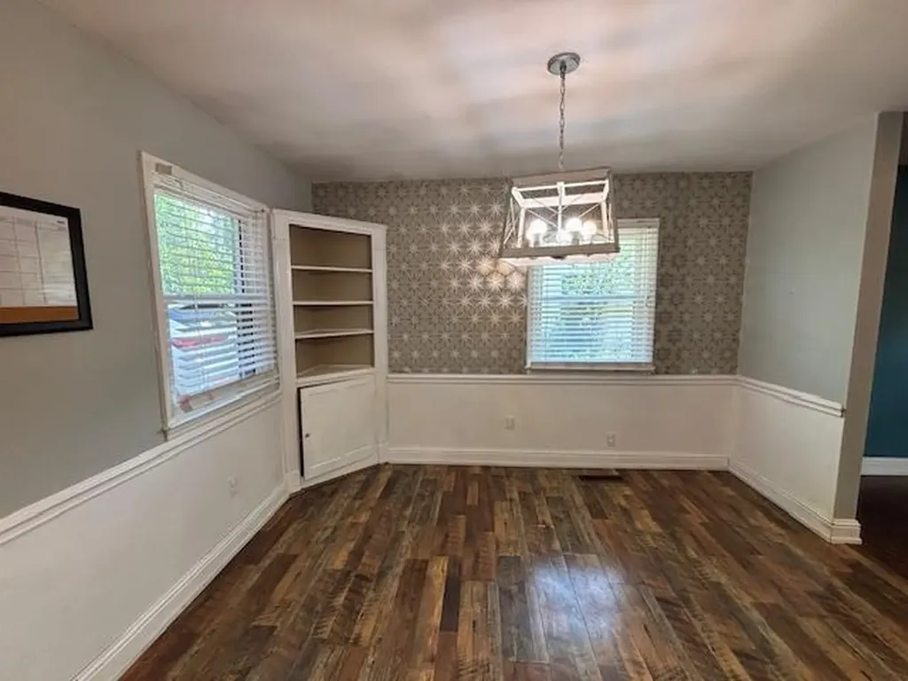 3527 Greentree Road Lexington KY 40517