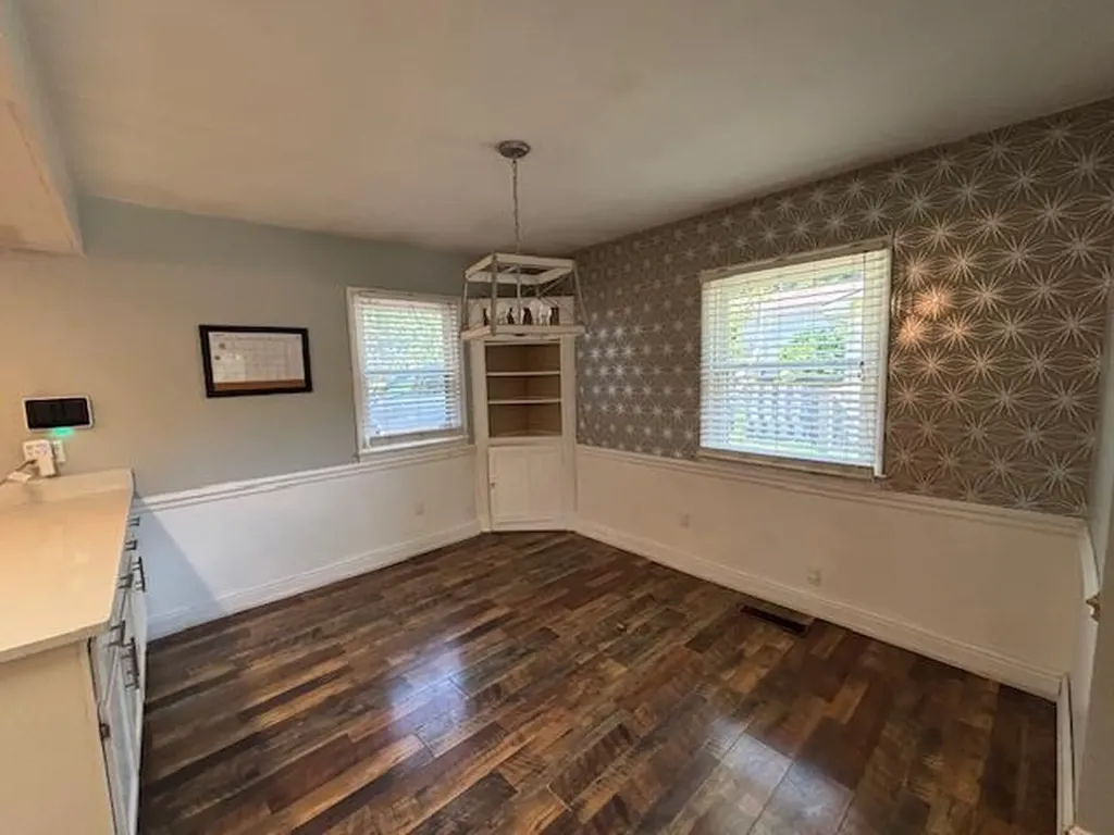 3527 Greentree Road Lexington KY 40517