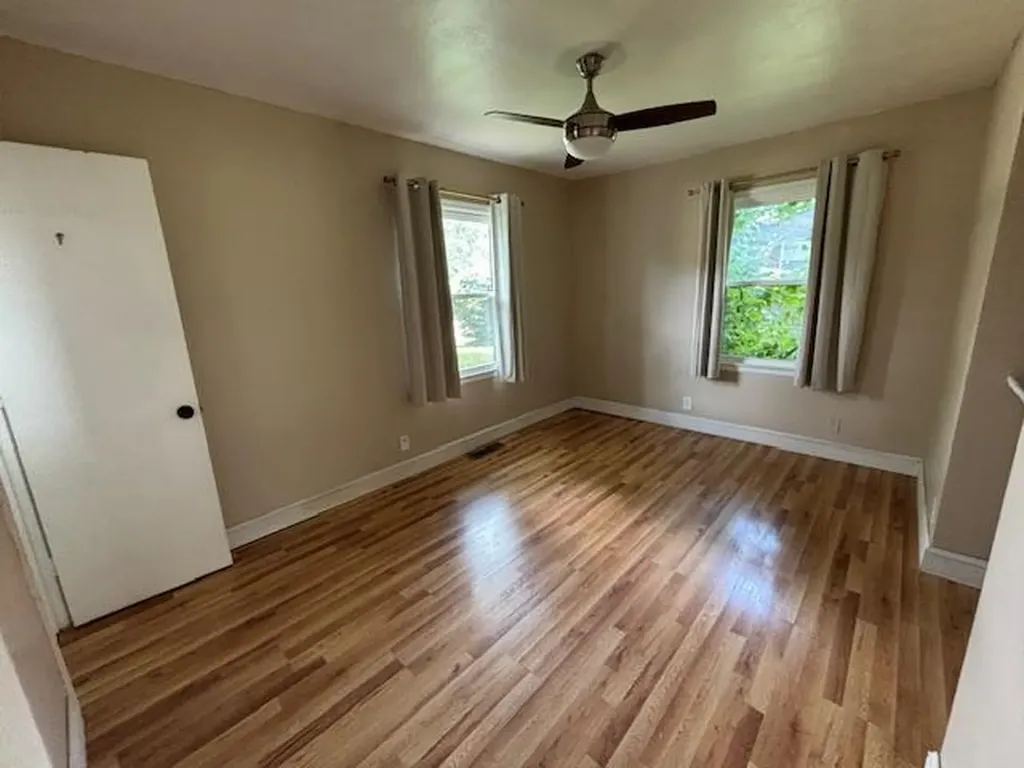 3527 Greentree Road Lexington KY 40517