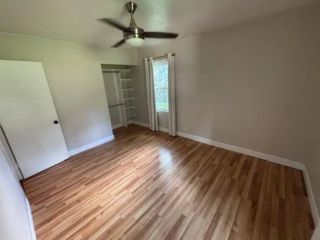 3527 Greentree Road Lexington KY 40517