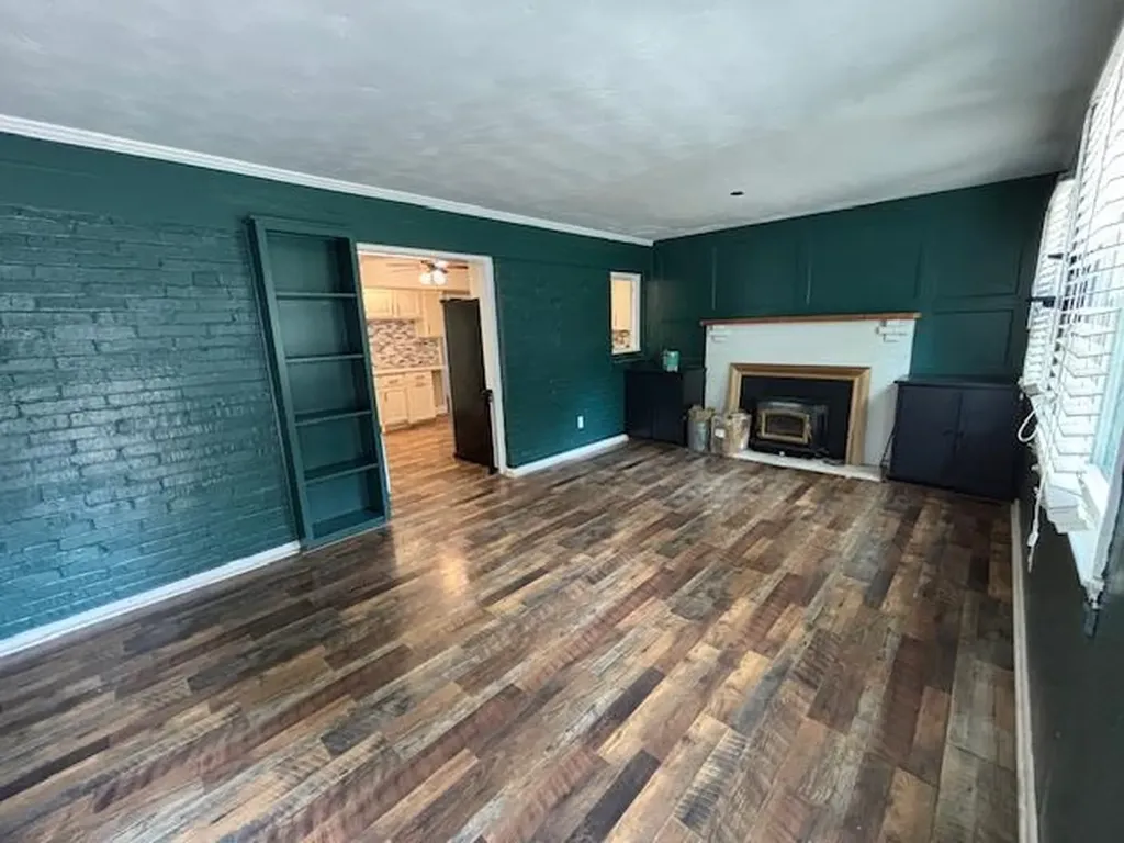 3527 Greentree Road Lexington KY 40517
