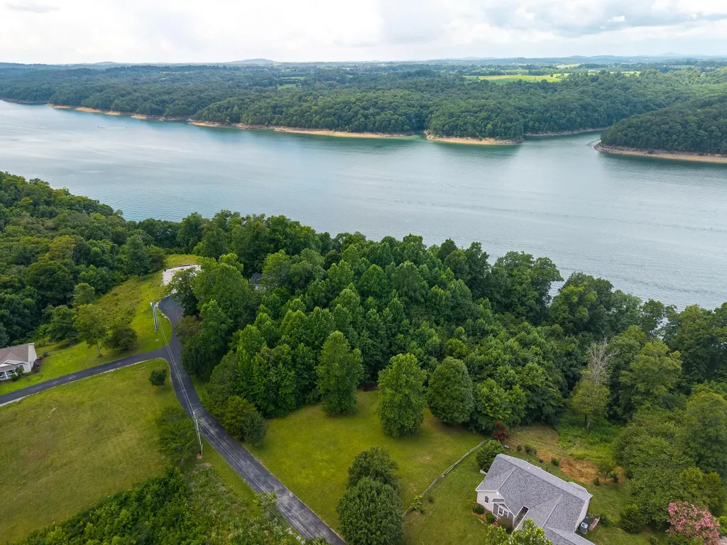 Lot 5 Cumberland Oaks Drive Monticello KY 42633