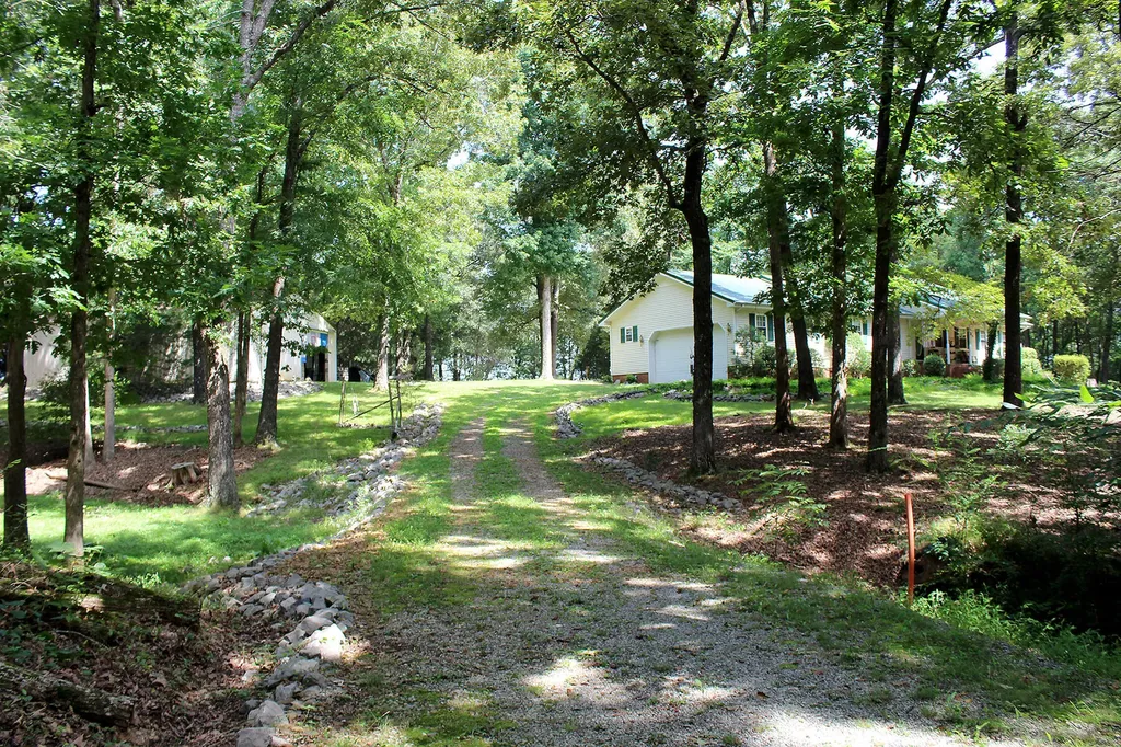 254 Kirk Ridge Road Murray KY 42071