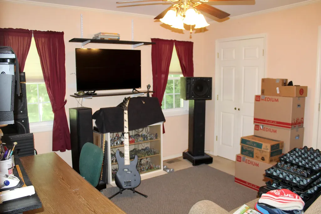 254 Kirk Ridge Road Murray KY 42071