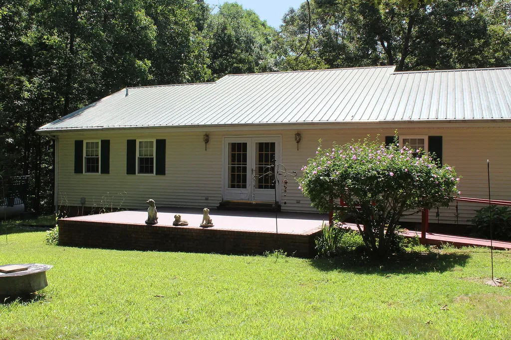 254 Kirk Ridge Road Murray KY 42071