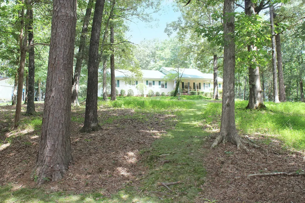 254 Kirk Ridge Road Murray KY 42071