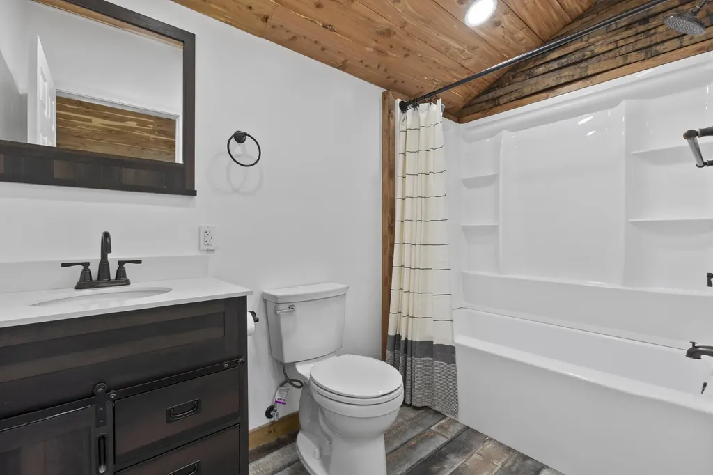 3048 Tarr Ridge Road Frenchburg KY 40322