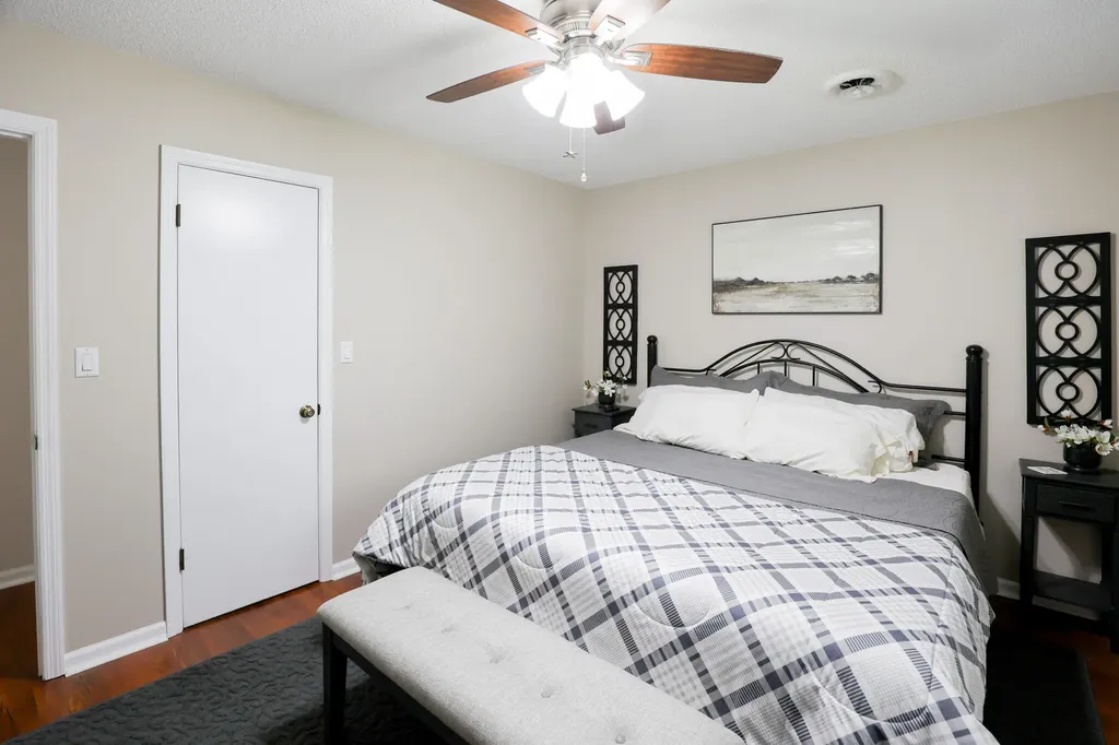 163 Rock Castle Road Gilbertsville KY 42044