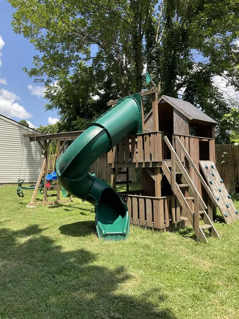 117 Cottage Street Nicholasville KY 40356