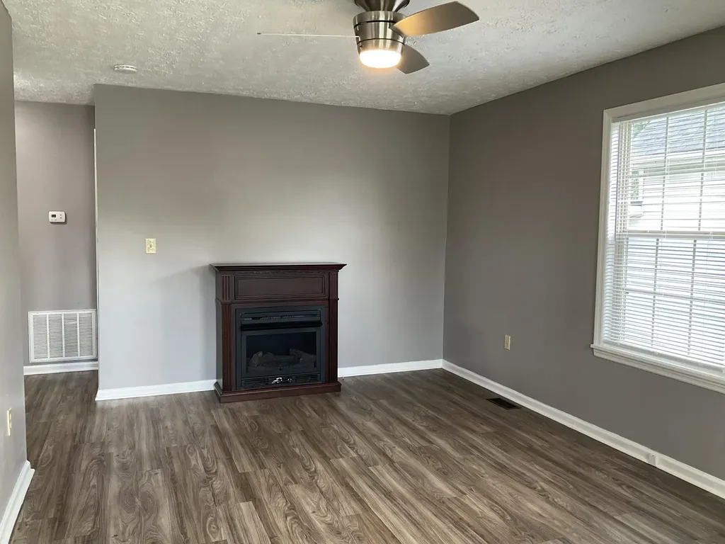 117 Cottage Street Nicholasville KY 40356