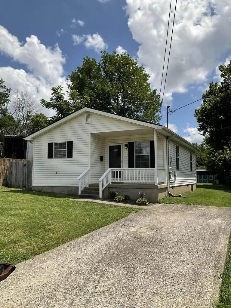 117 Cottage Street Nicholasville KY 40356