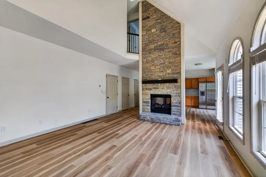 3136 Roundway Down Lane Lexington KY 40509