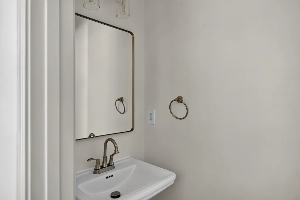 3136 Roundway Down Lane Lexington KY 40509