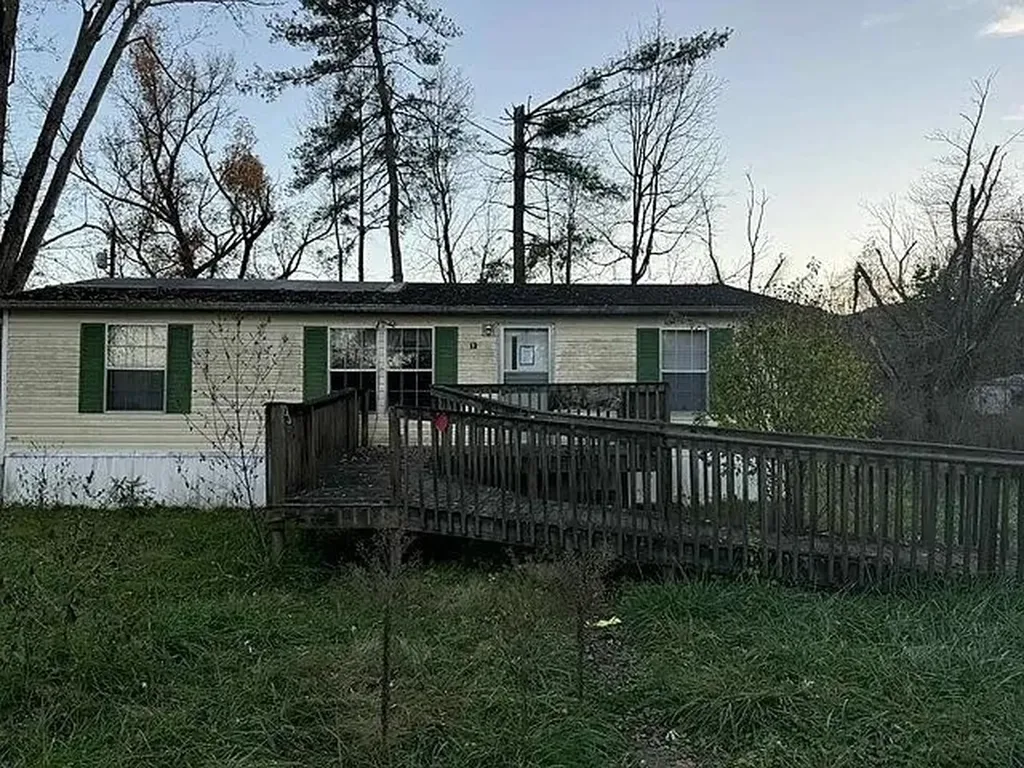 13 Duncan Lane Middlesboro KY 40965