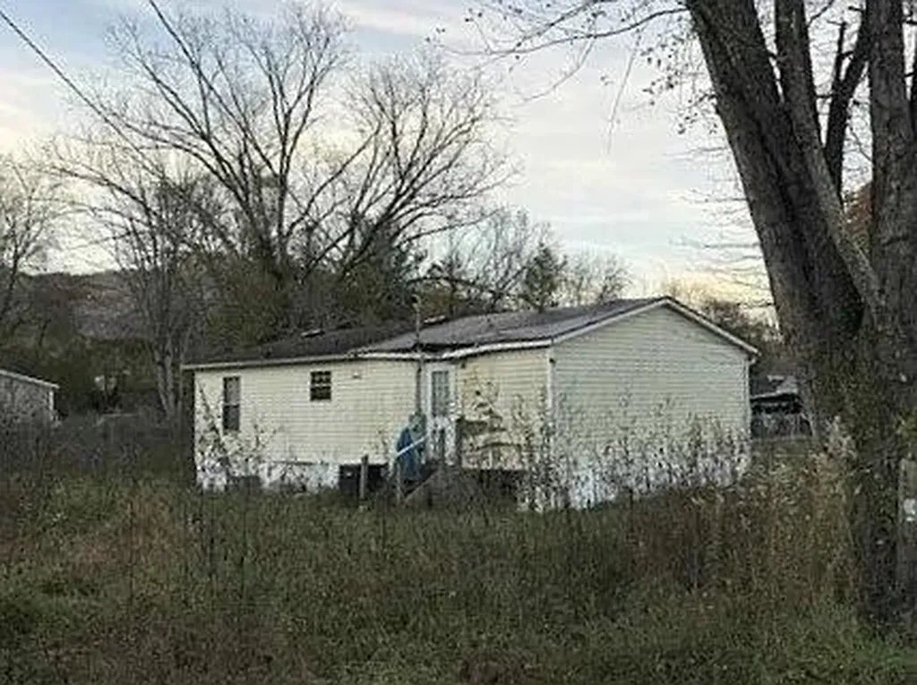 13 Duncan Lane Middlesboro KY 40965