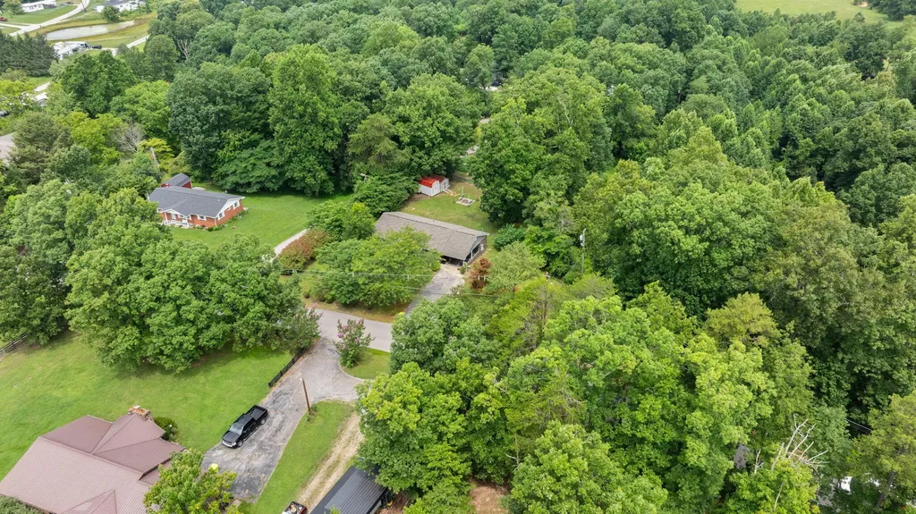 760 Waterworks Road London KY 40741