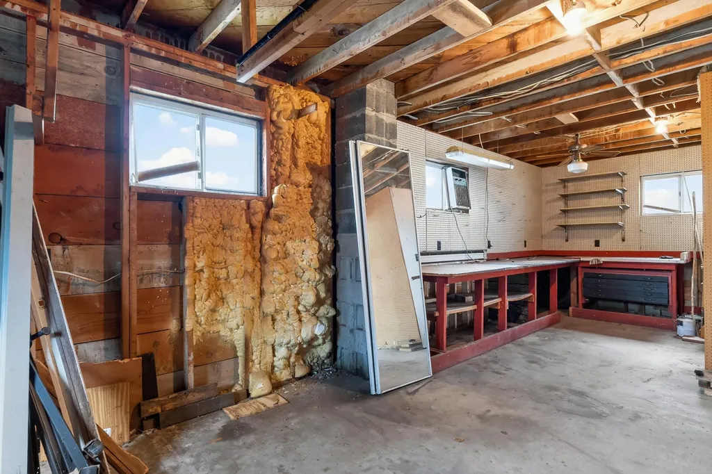 303 N Main Street Williamstown KY 41097