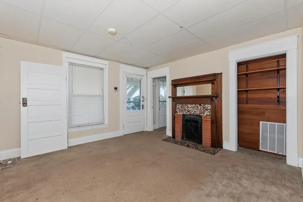 303 N Main Street Williamstown KY 41097