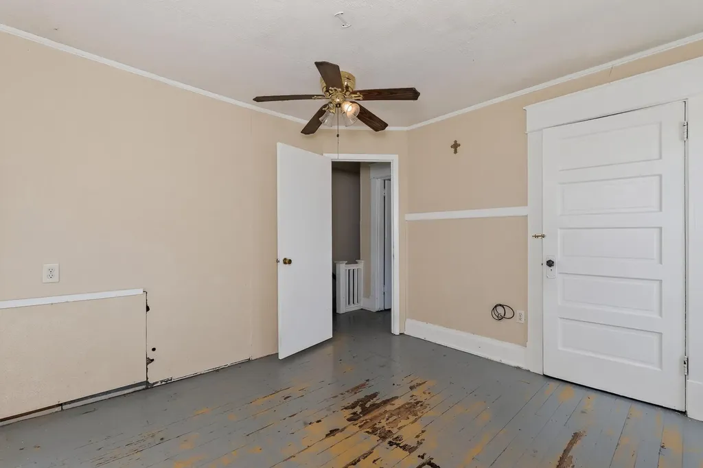 303 N Main Street Williamstown KY 41097
