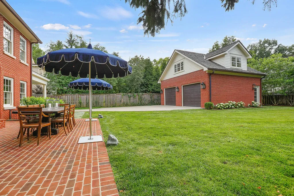 1231 Eldemere Road Lexington KY 40502