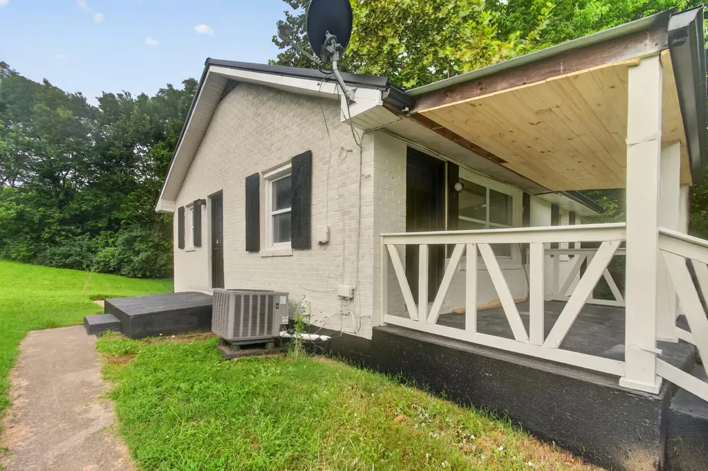 125 Circle Drive Danville KY 40422