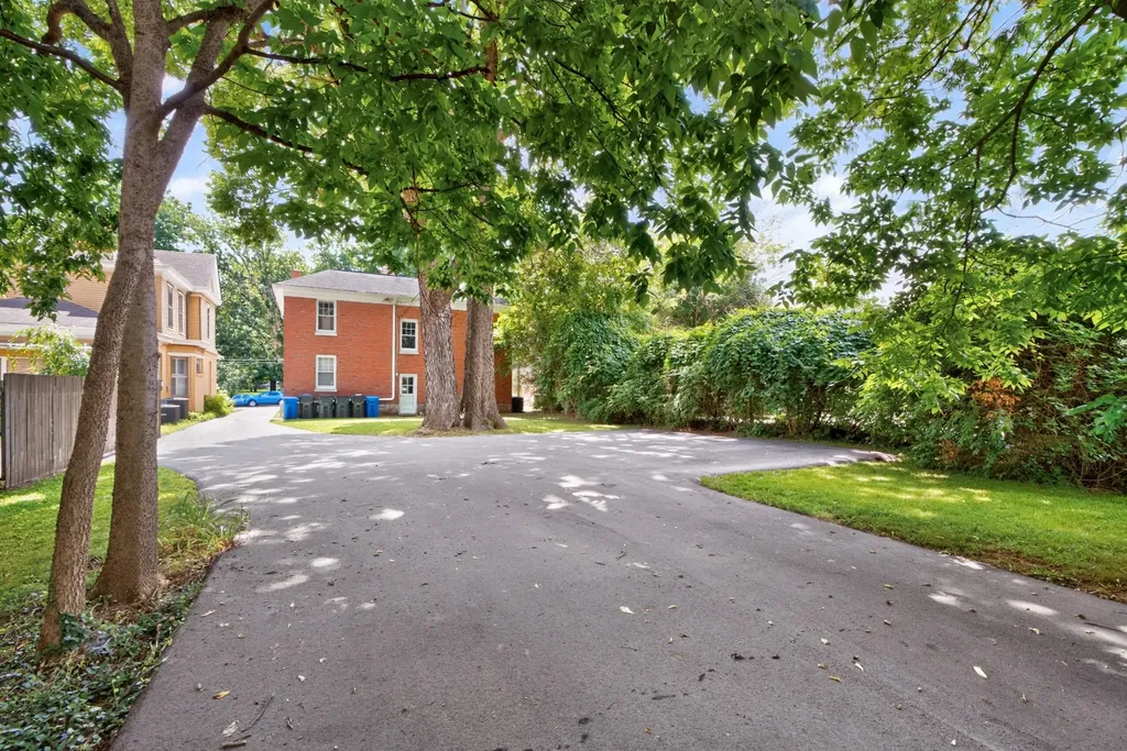 185 Kentucky Avenue Lexington KY 40502