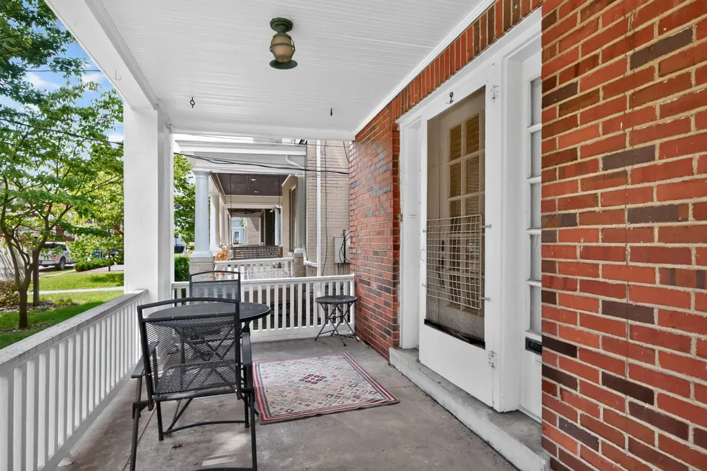 185 Kentucky Avenue Lexington KY 40502