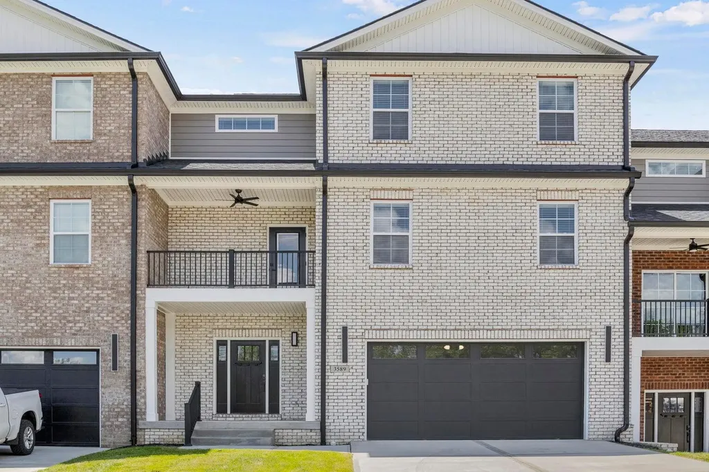 3589 Harper Woods Lane Lexington KY 40515
