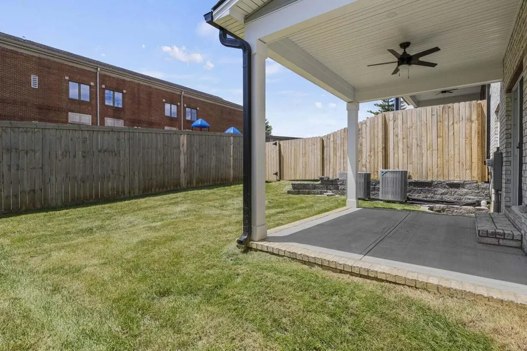 3589 Harper Woods Lane Lexington KY 40515