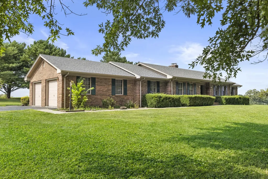 4185 Van Thompson Road Mt Sterling KY 40353