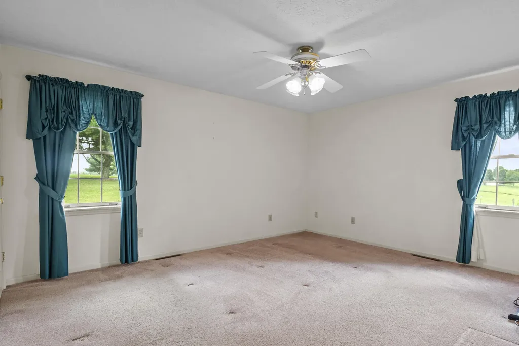 4185 Van Thompson Road Mt Sterling KY 40353