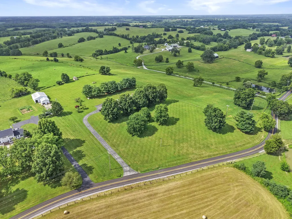 4185 Van Thompson Road Mt Sterling KY 40353