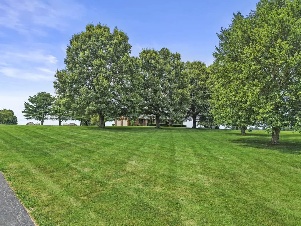 4185 Van Thompson Road Mt Sterling KY 40353