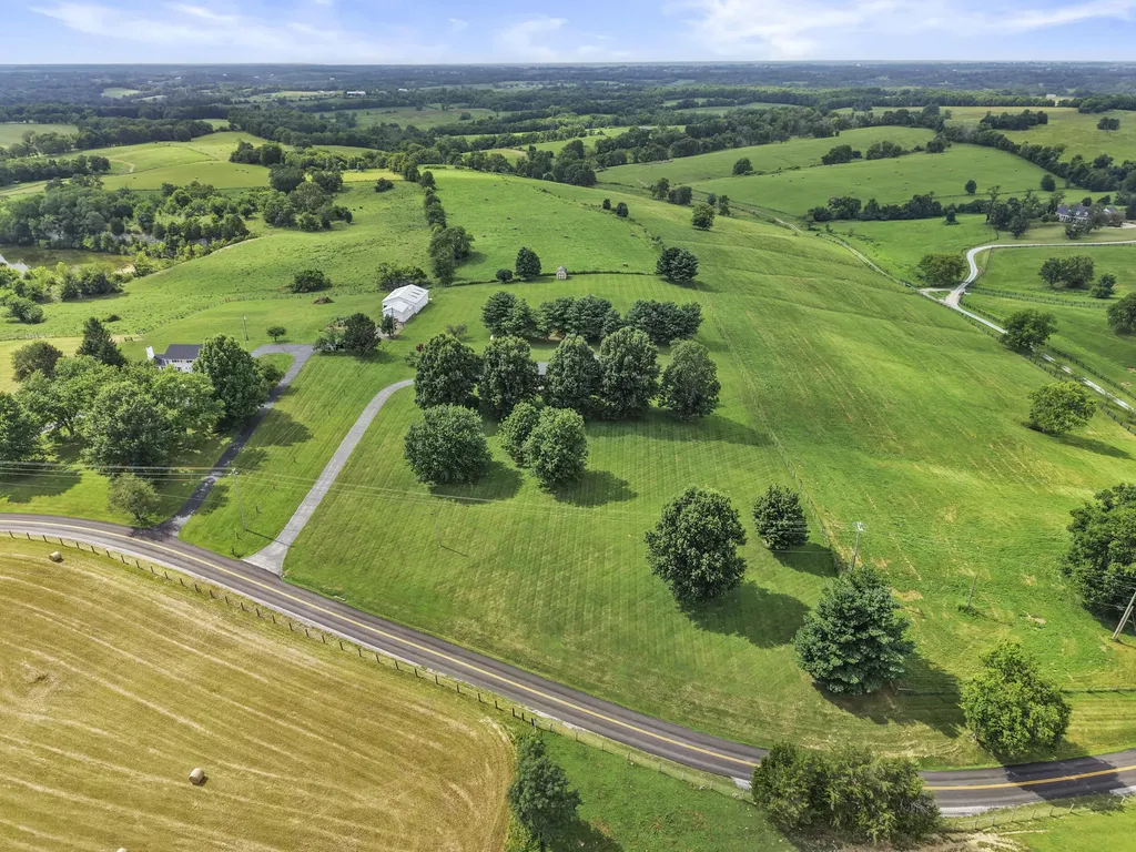 4185 Van Thompson Road Mt Sterling KY 40353