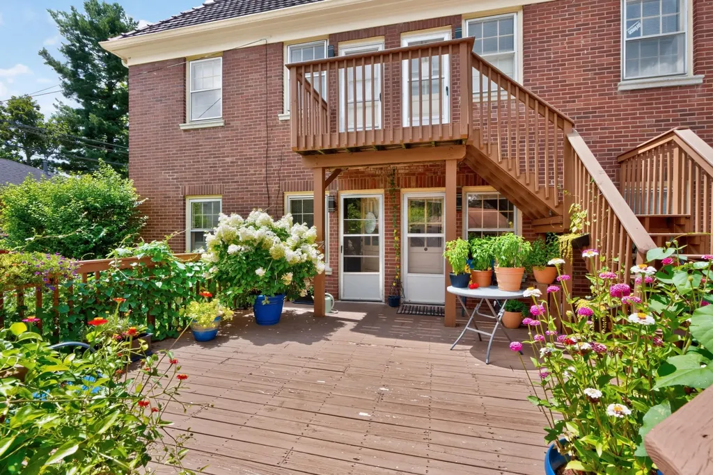 1515 Fontaine Road Lexington KY 40502