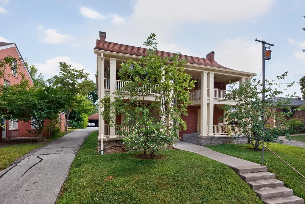1515 Fontaine Road Lexington KY 40502