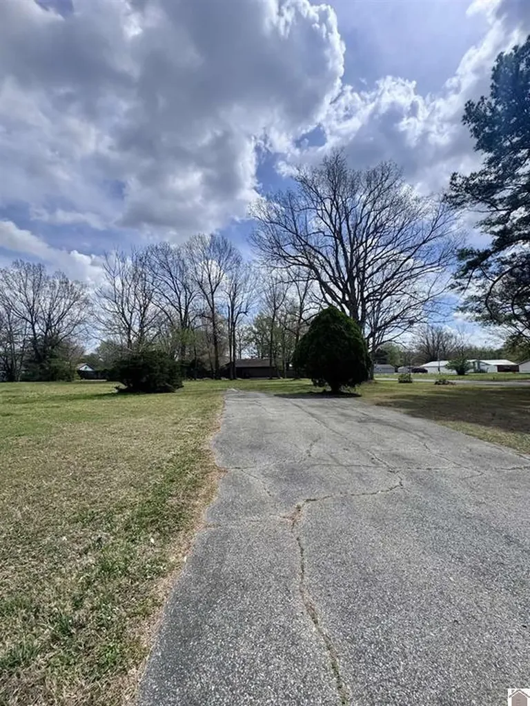 1101 S 30th Street Paducah KY 42003