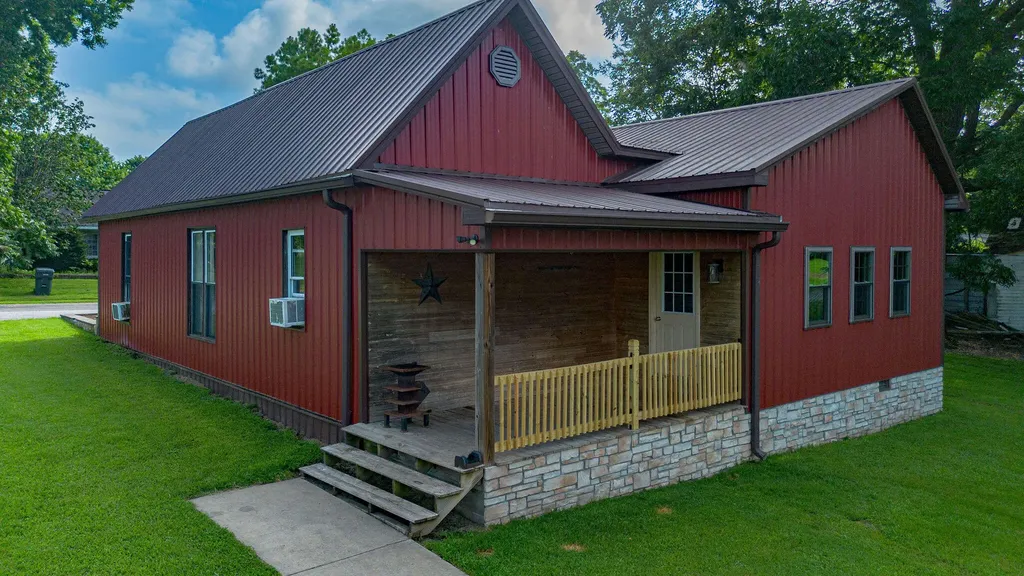 117 Broadway Street Marion KY 42064