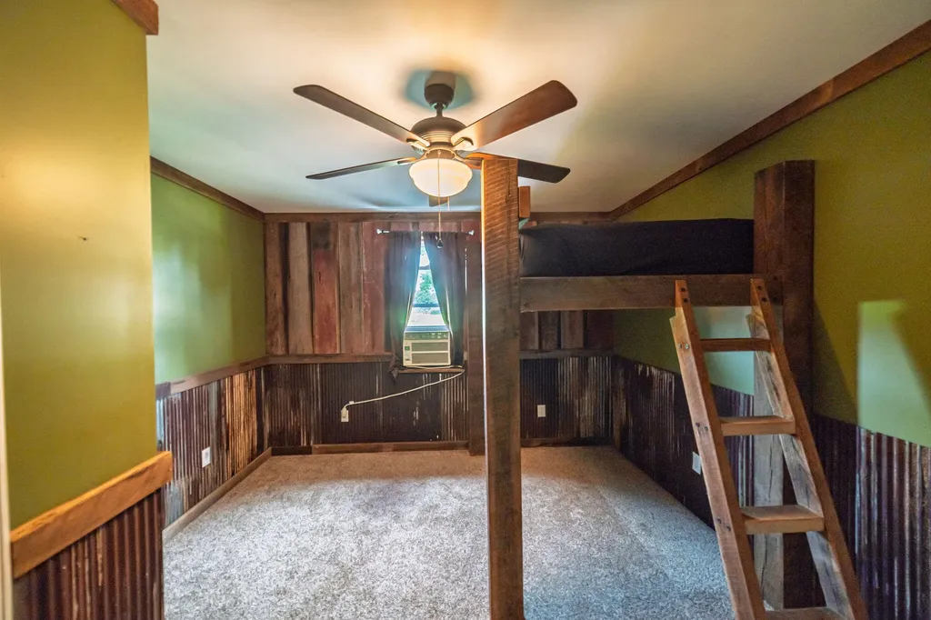 117 Broadway Street Marion KY 42064