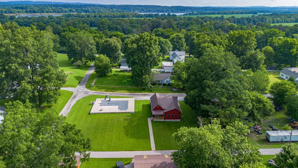 117 Broadway Street Marion KY 42064