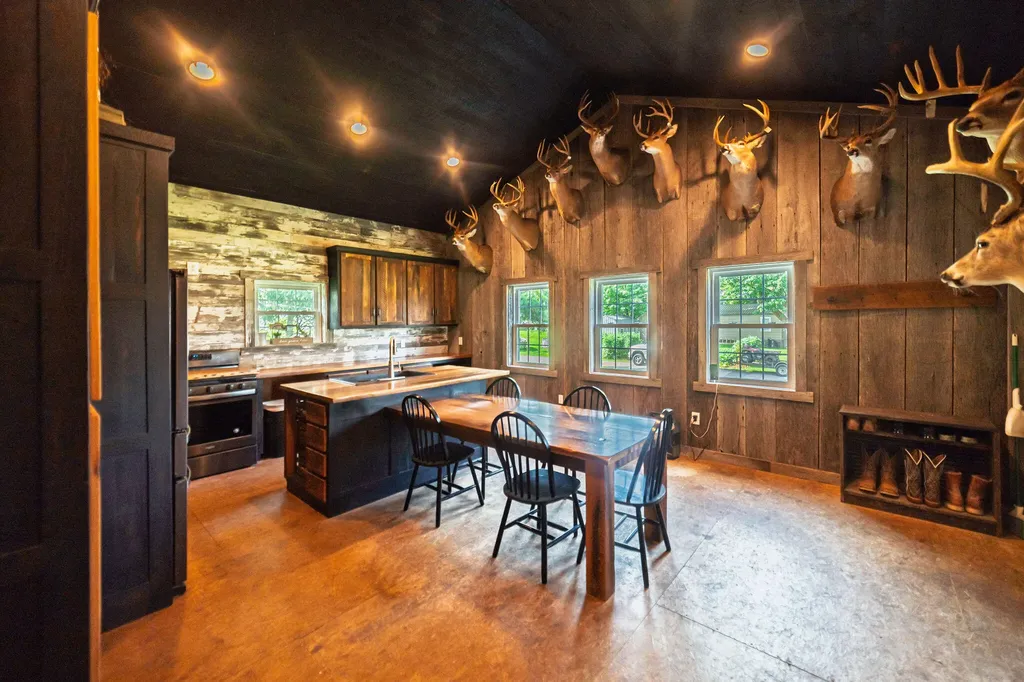 117 Broadway Street Marion KY 42064
