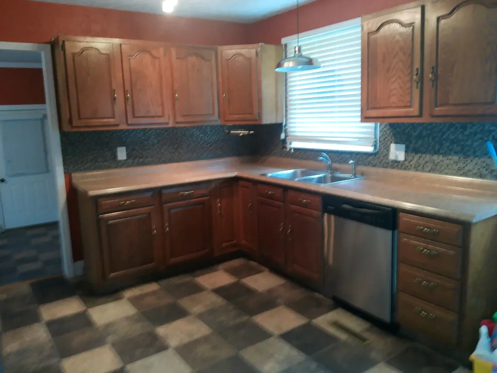 221 Maple Avenue Calvert City KY 42029