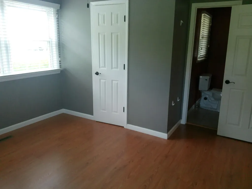 221 Maple Avenue Calvert City KY 42029