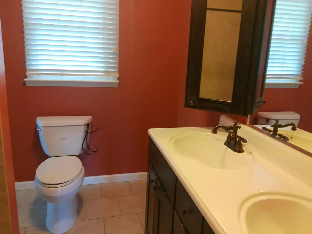 221 Maple Avenue Calvert City KY 42029