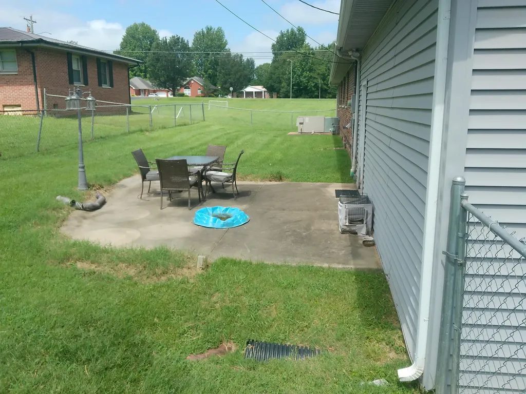 221 Maple Avenue Calvert City KY 42029