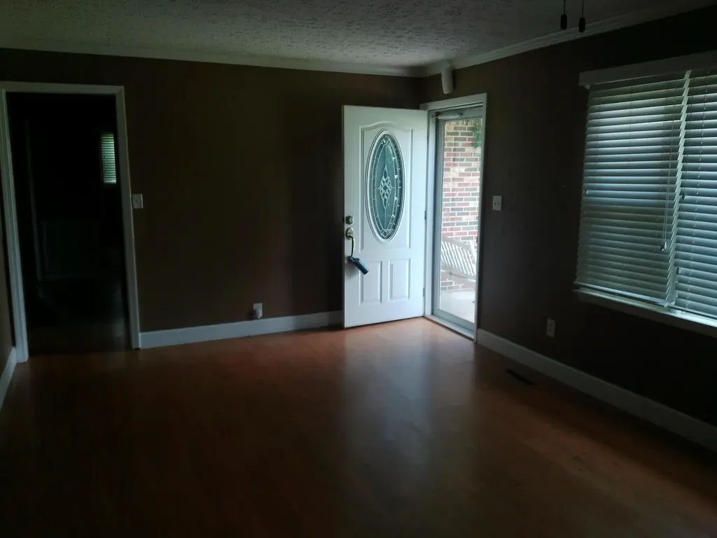 221 Maple Avenue Calvert City KY 42029