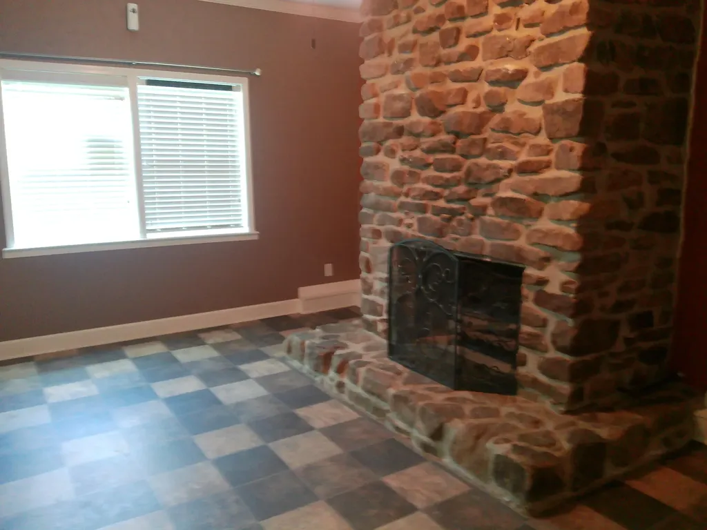221 Maple Avenue Calvert City KY 42029