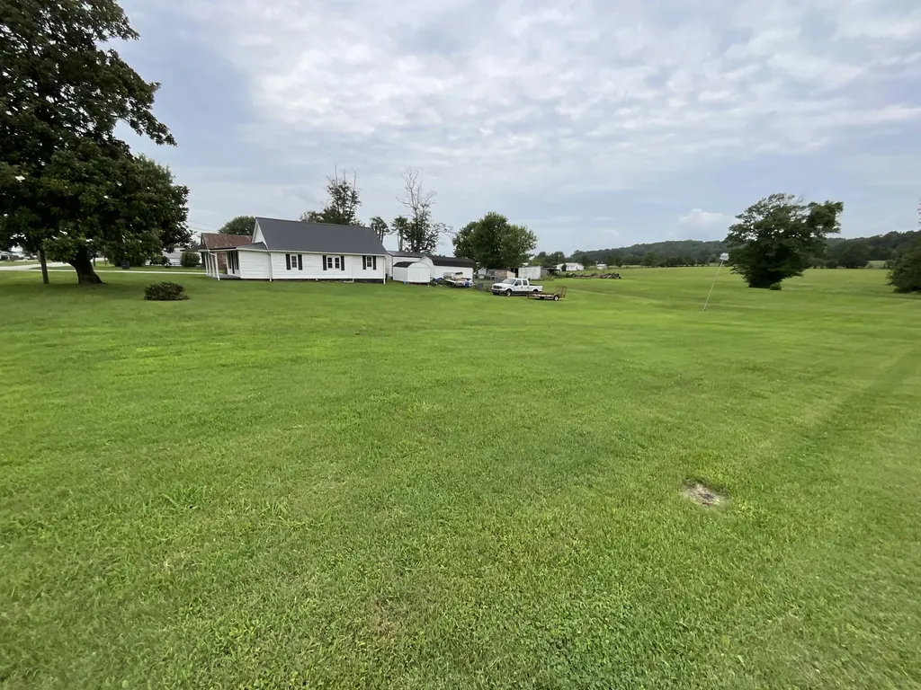 709 Old Highway 90 Monticello KY 42633