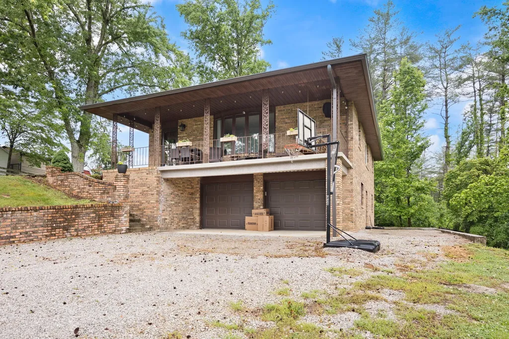 2247 Ky-2393 Monticello KY 42633